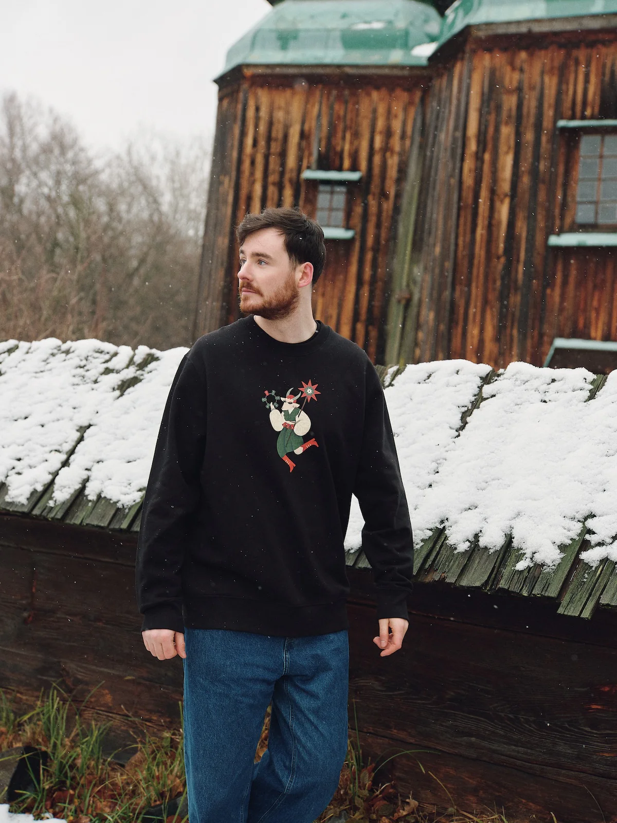Large-print Goat Sweatshirt - Image 3